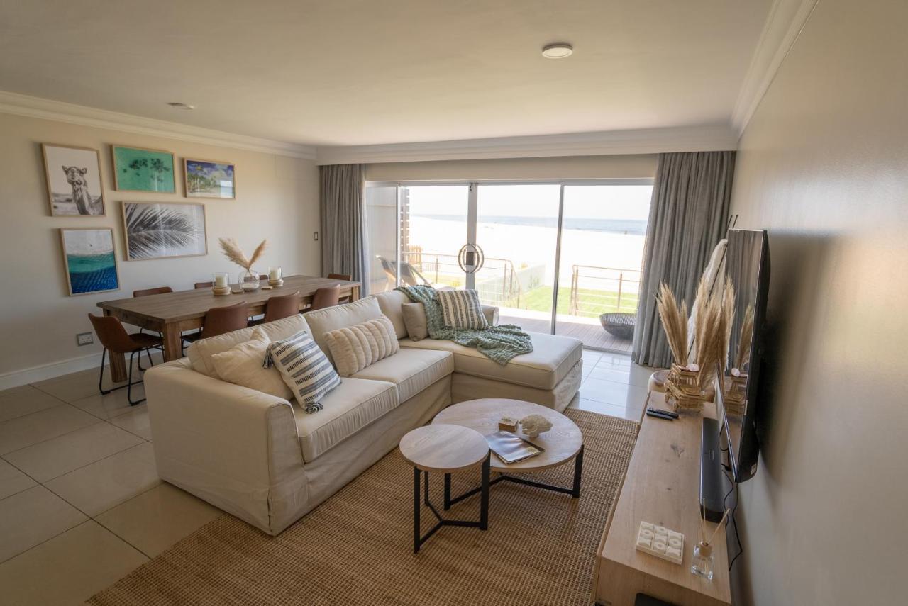 Deja Blue Beachfront Villa, Newly Renovated Langstrand Extérieur photo