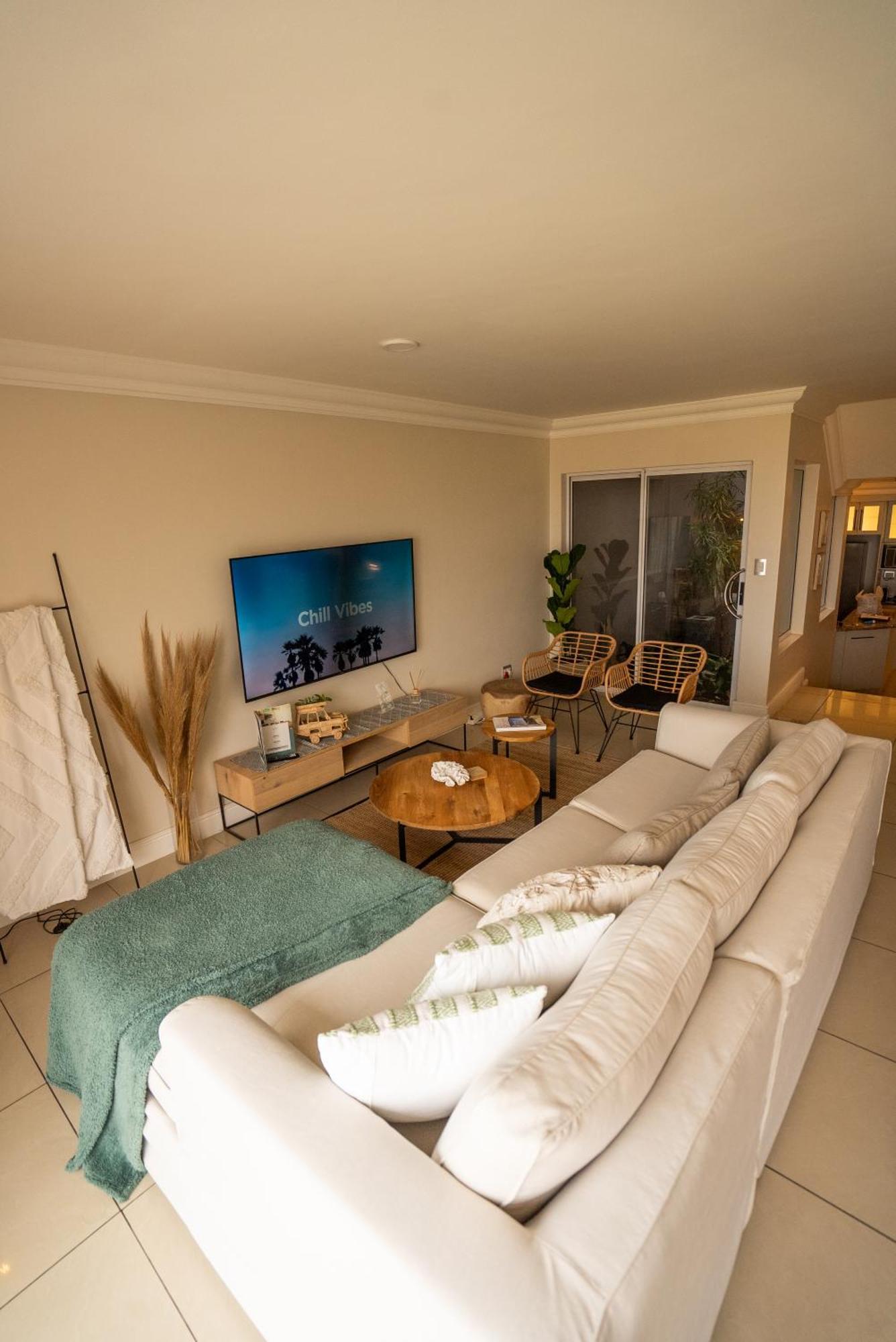 Deja Blue Beachfront Villa, Newly Renovated Langstrand Extérieur photo