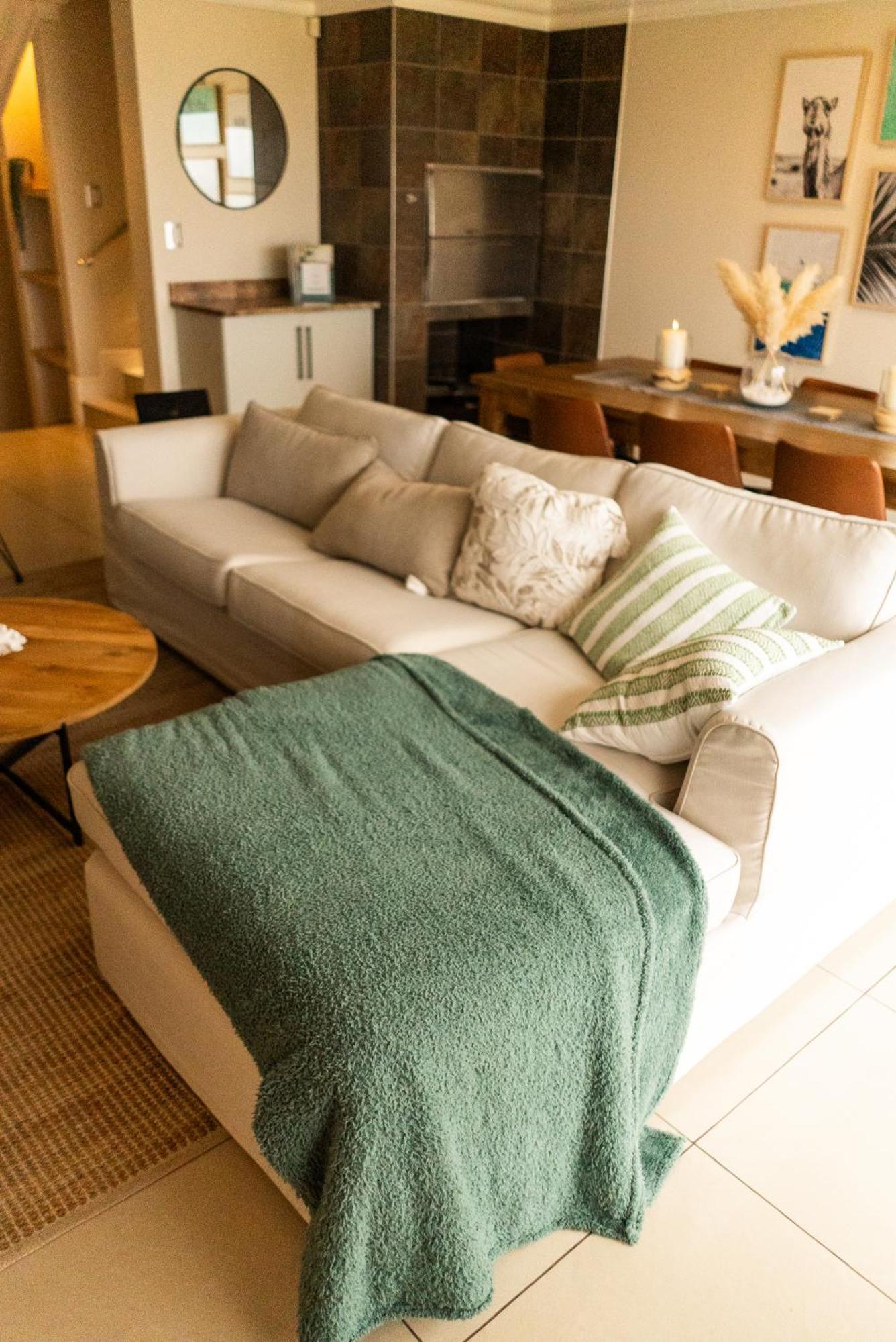 Deja Blue Beachfront Villa, Newly Renovated Langstrand Extérieur photo